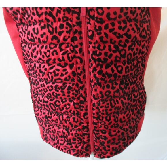 Weekends By Chico's Women's Red & Black Animal Print Full Zip Vest Size Large - Picture 3 of 11